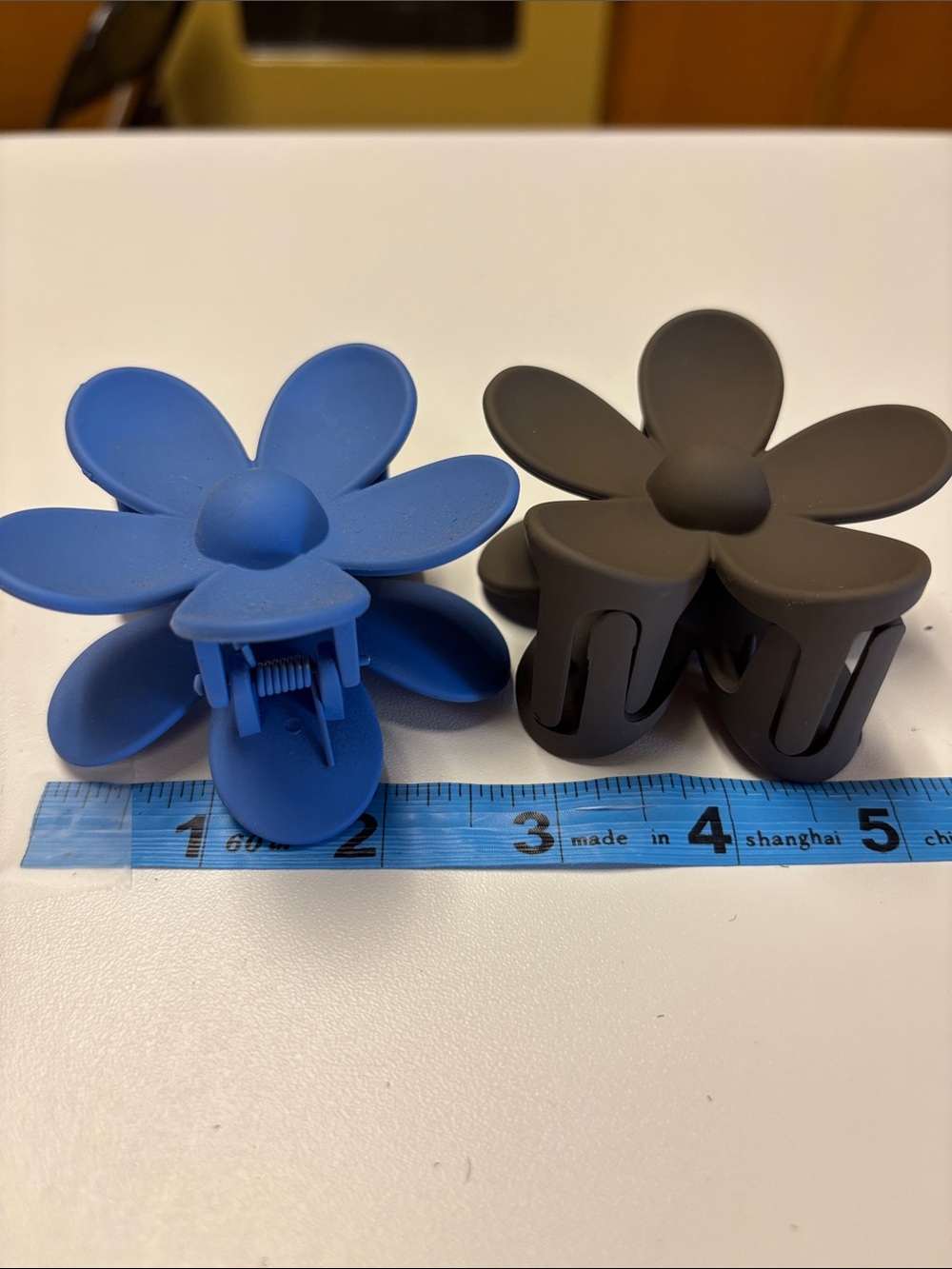 Flower Petal Hair Claw Clips - Blue & Brown